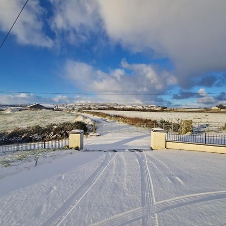 Hillhead'S Sea View Escape Villa Moville Luaran gambar