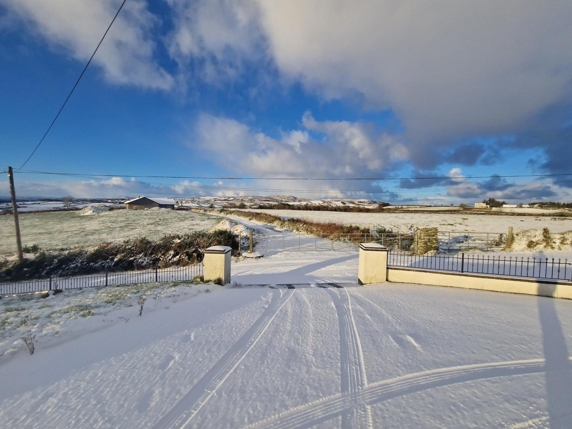 Hillhead'S Sea View Escape Villa Moville Luaran gambar